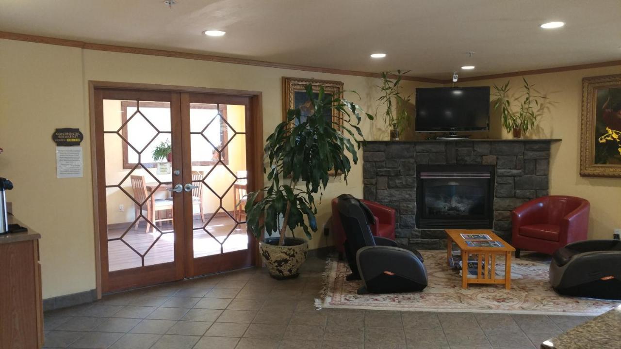 Palace Inn & Suites Lincoln City Dış mekan fotoğraf