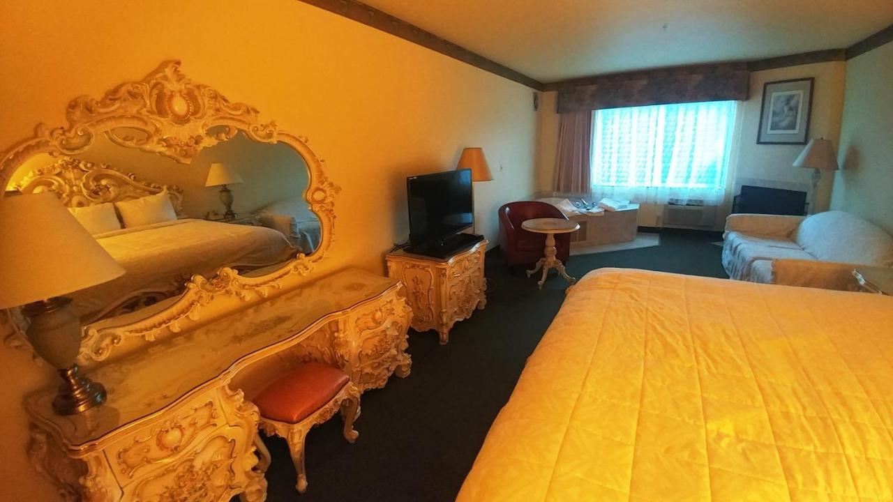 Palace Inn & Suites Lincoln City Dış mekan fotoğraf